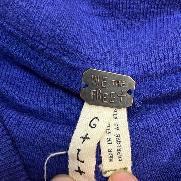 We the Free Women’s Large Sweater Off Shoulder Tunic Purple **FLAW** - Picture 4 of 10